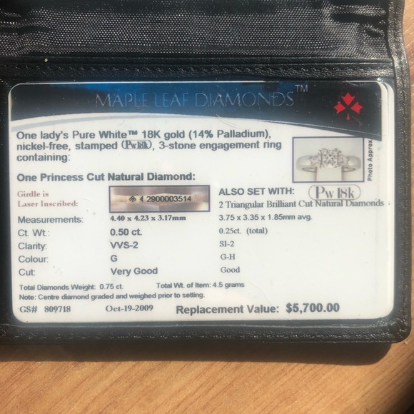 Maple leaf diamond ring 0.75 TCW - Picture 10 of 10